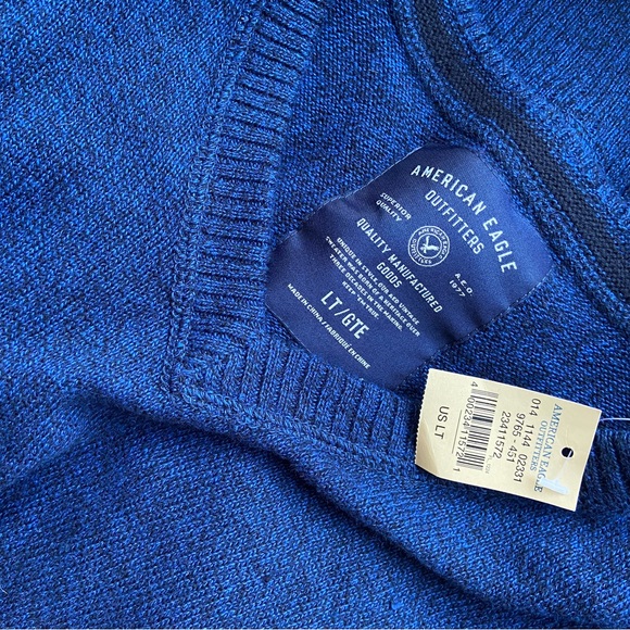 NWT American Eagle Outfitters Mens Cotton Sweater V-Neck Blue Navy Large LT - Picture 2 of 3